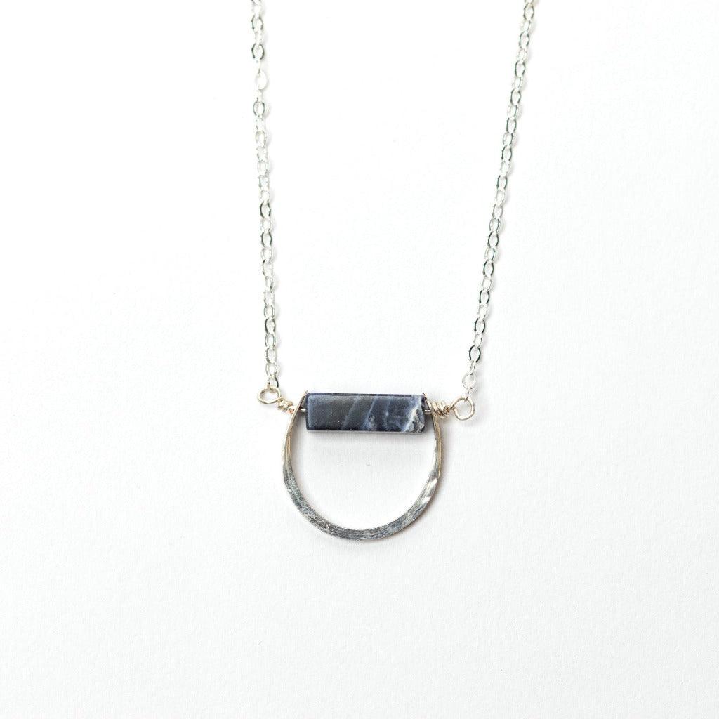 Cielo Pendant Necklace in Silver with Sodalite - Forai
